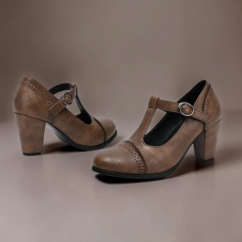 THALIA & ELENI | Sandrine — Γόβες brogue με λουράκι Τ
